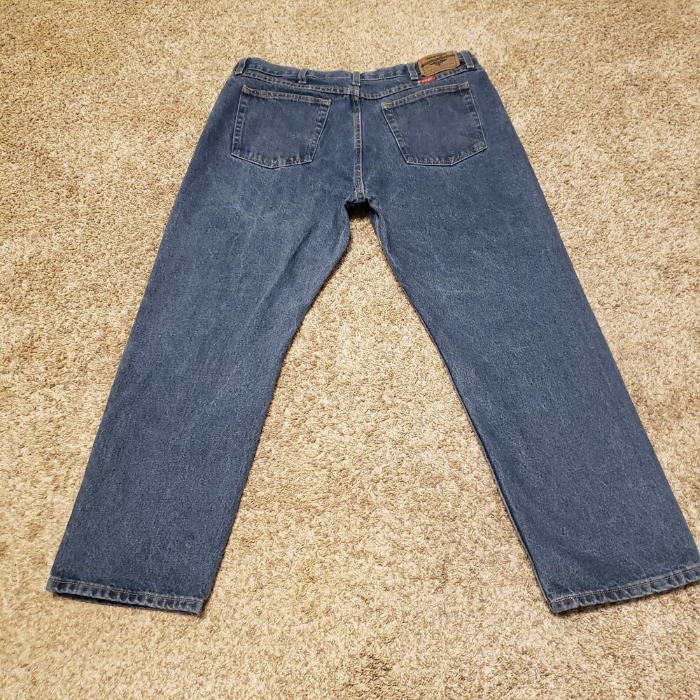 Wrangler Men's 40x29‎ Blue Medium Wash Straight Zipper Denim Jeans
